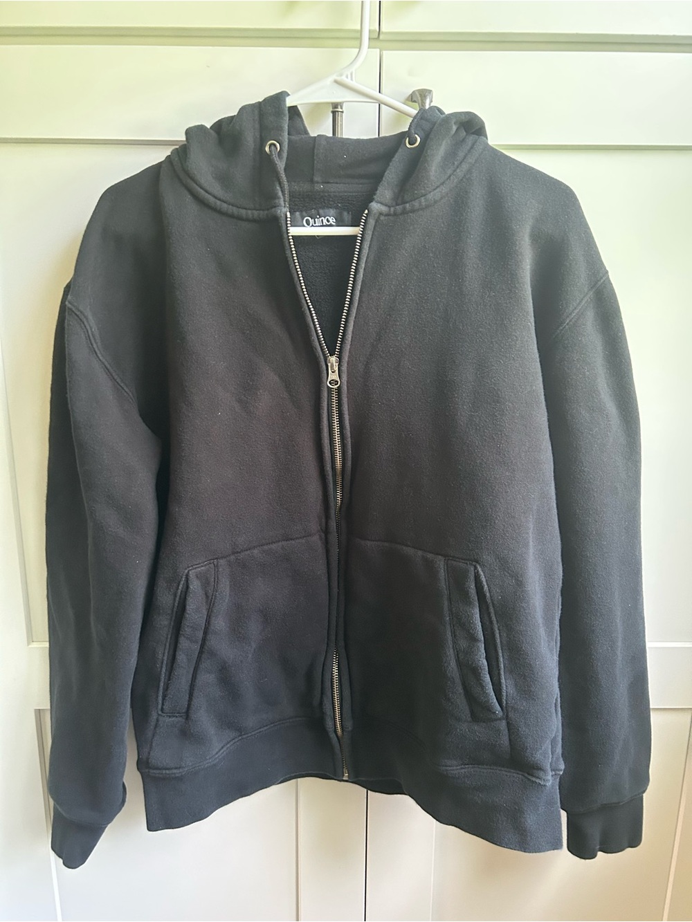 Quince Women’s Black Full-Zip Hoodie Jacket